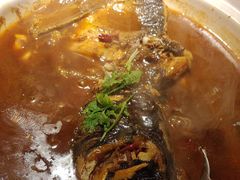 -卢大鲜鱼头捞饭(美利广场店)