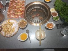 -金迈圆烤肉餐厅(维多利店)