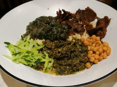 烧椒皮蛋牛肉拌面-拌面小当家