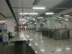 -七里庄(地铁站)