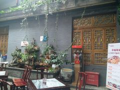 -蔼若春.传承三十年云南菜(金碧公园店)