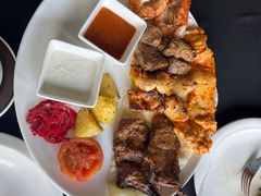 -Efes Turkish & Mediterranean Cuisine 艾菲斯餐厅(陆家嘴店)