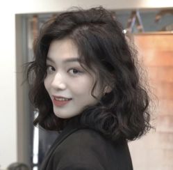 -BULB STUDIO 巴柏明星发型工作室