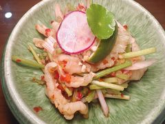 柠檬酸辣无骨凤爪-帕蓝·暹罗料理(曲阳店)