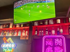 -霸气大叔干锅鸭头·龙虾烧烤·川菜·赛事直播(三里屯店)