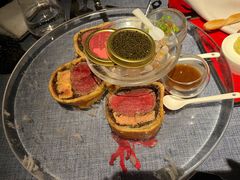 惠灵顿牛排-弦月窗LUNETTE BY AMANDA(复兴路店)