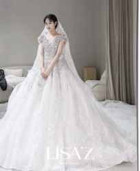 点击看大图 -Renee芮亦婚纱