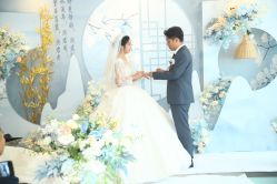 -NaNa婚纱礼服馆