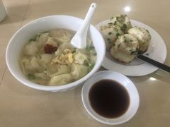 -老西白点心店