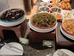 -希尔顿欢朋酒店自助餐