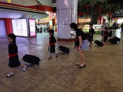 -成都星期8小镇(江宁南路店)