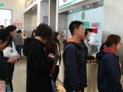 等位区-中医药大学-老3楼餐厅