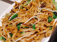 干炒牛河-潮泰牛肉火锅 · 创于1992年(车公庙店)