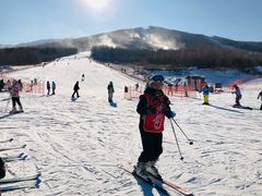 -中旅松花湖滑雪场