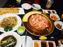 -猪啊牛呀羊啊铜盘烤肉(正大广场店)