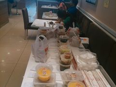 -嘉和一品粥(首经贸店)
