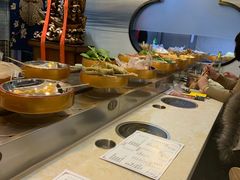 自助取餐区-百品聚旋转小火锅(熙悦汇店)