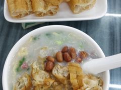 艇仔粥-穗银肠粉店(东川路店)
