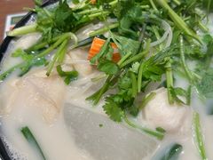 -肥汁米蘭香港米线(定西路店)