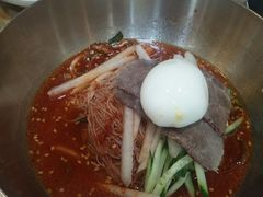 朝鲜拌面-江南面屋(明洞店)
