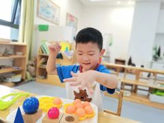 -宾果蒙特梭利托育儿童之家幼儿园(爱琴海店)