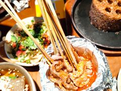 -包整·丝娃娃(甲秀楼景观店)