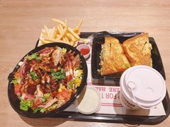 -The Habit Burger Grill 哈比特汉堡(复兴soho店)