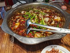 -乡土特色.冷锅鱼.牦牛肉汤锅