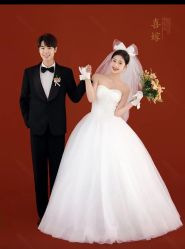 -喜爱高定婚纱摄影