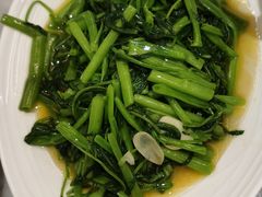 -小菜园新徽菜(宜兴八佰伴店)