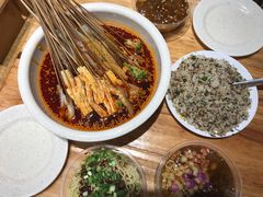 -嘉州叶婆婆钵钵鸡(建设路店)