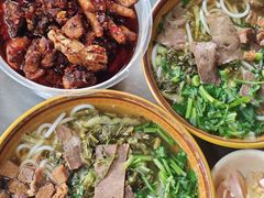 -花溪牛肉粉(八鸽岩店)