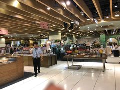 -诚品(信义店)