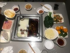 -海底捞火锅(凯德广场店)