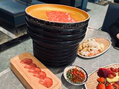 -一绪に寿喜烧(虹悦城店)