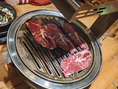 -汉城烤肉·黑金冠(华山路店)