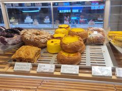 -好利来(上海长宁龙之梦店)