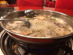 -老石黑山羊毛驴肉火锅(金凯广场店)