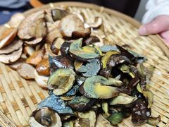 -菌极鲜野生菌火锅店(阳明祠店)