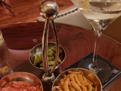 -LONG BAR 廊吧(外滩华尔道夫酒店)