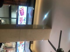 -明记港式烧腊茶餐厅(下沙店)