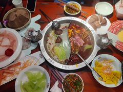 -袁老四重庆老火锅(桐梓坡店)
