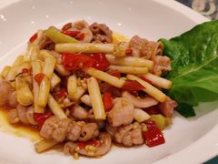 泡椒藕带脆肠-院子君亭亚洲厨房花园餐厅