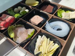 -海底捞火锅(威高广场店)