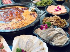 -渝宗老灶火锅(巴国城店)