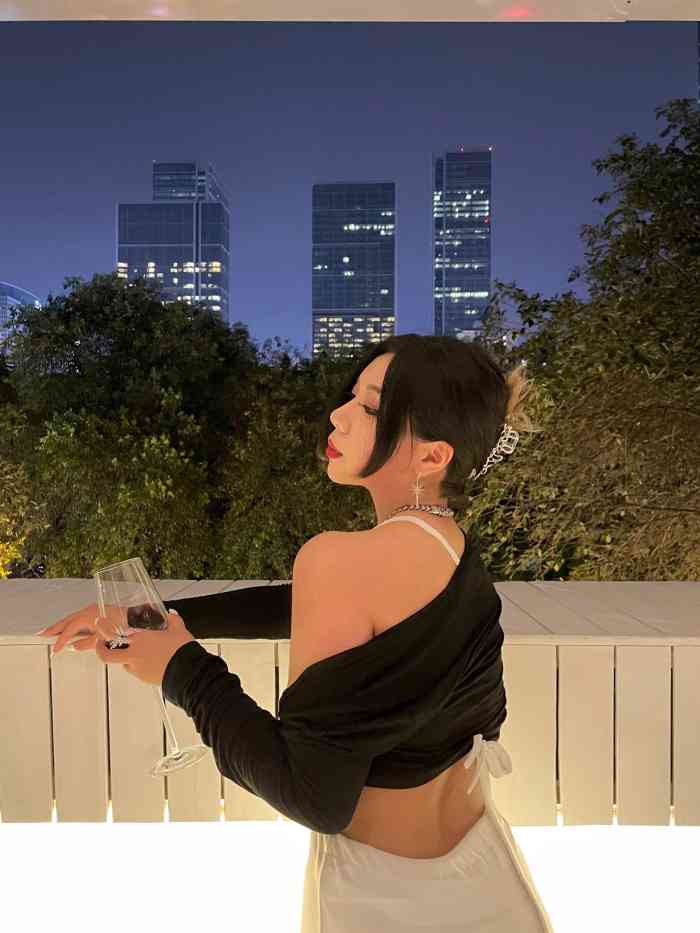 双下巴doublechin cafe 创意西餐-"位置也太隐蔽了吧,完全是一个卡卡