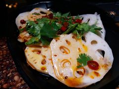 凉拌莲菜-潮十三潮汕砂锅粥(高新四路大都荟店)