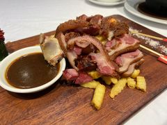 脆皮咸猪手-山泉公馆酒家(广州东站店)