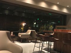 -星巴克臻选(南京艾尚天地店)