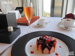 champagne&furit-Caprice(香港四季酒店)